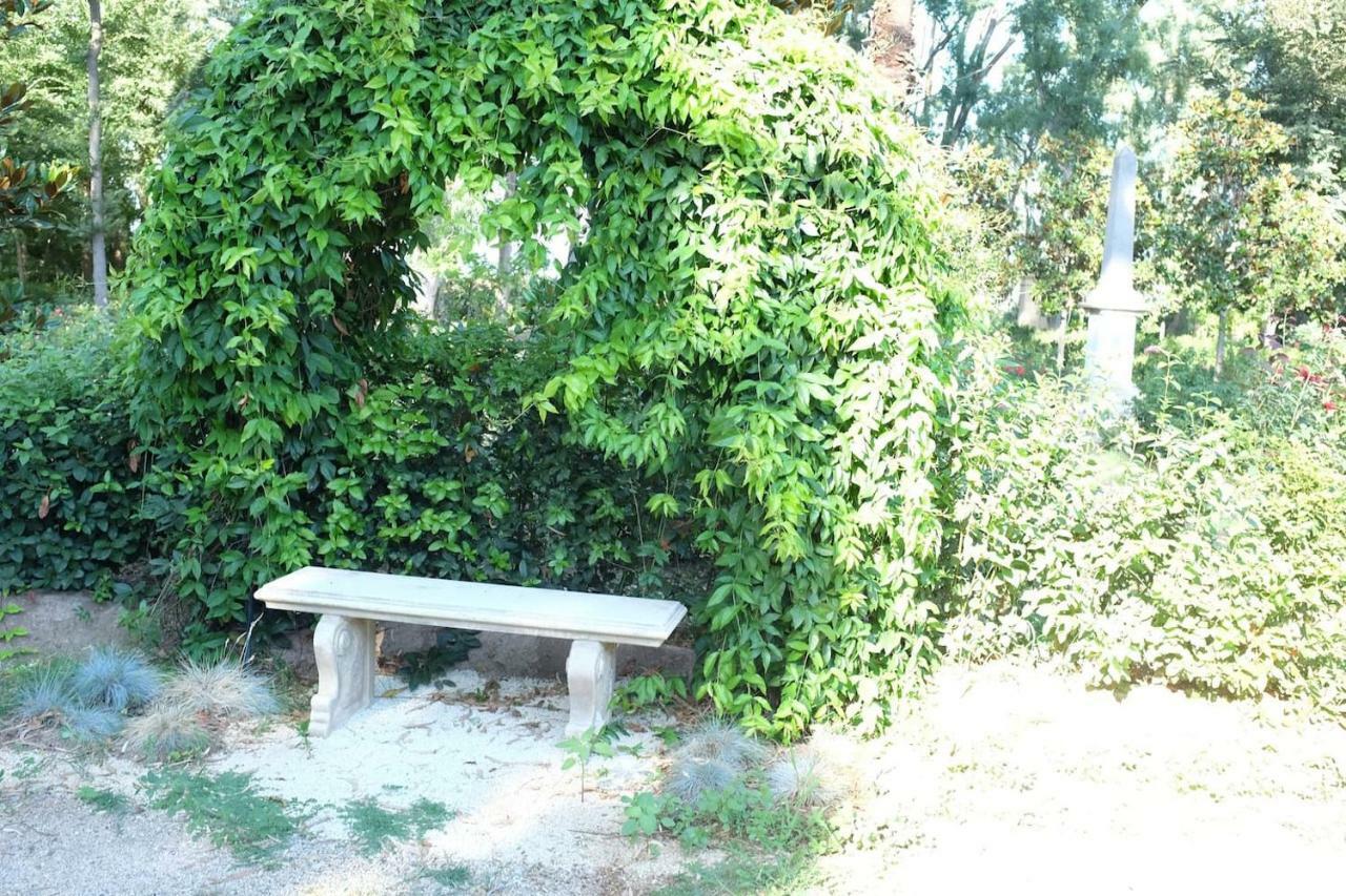 Suite A Villa D'Orri Саррок Экстерьер фото