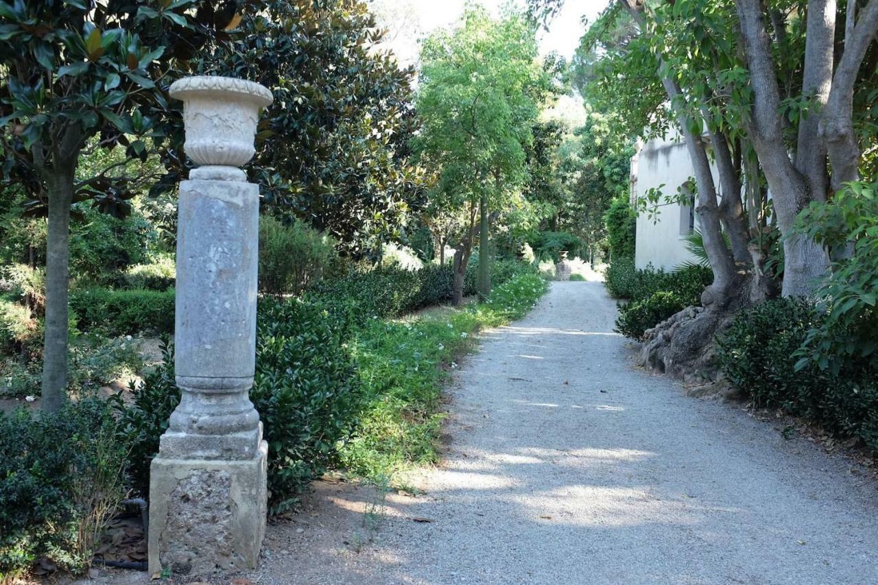 Suite A Villa D'Orri Саррок Экстерьер фото